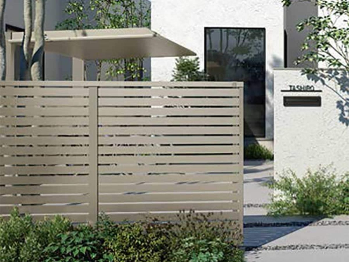 Fence AB (Hệ hàng rào nhôm TOSTEM)