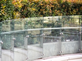 KÍNH CƯỜNG LỰC